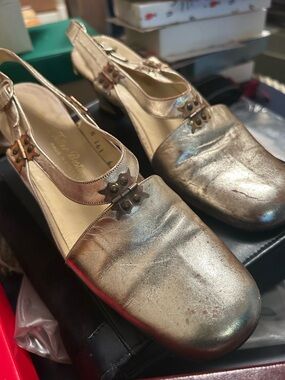 Vintage 1969 silver Bonwit Teller - Women